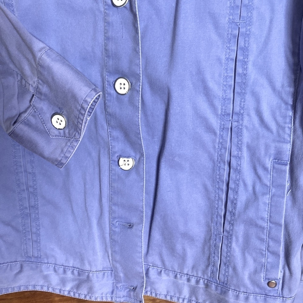 Chico's micro corduroy light blue button up jean jacket style light weight Sz L - Picture 5 of 8